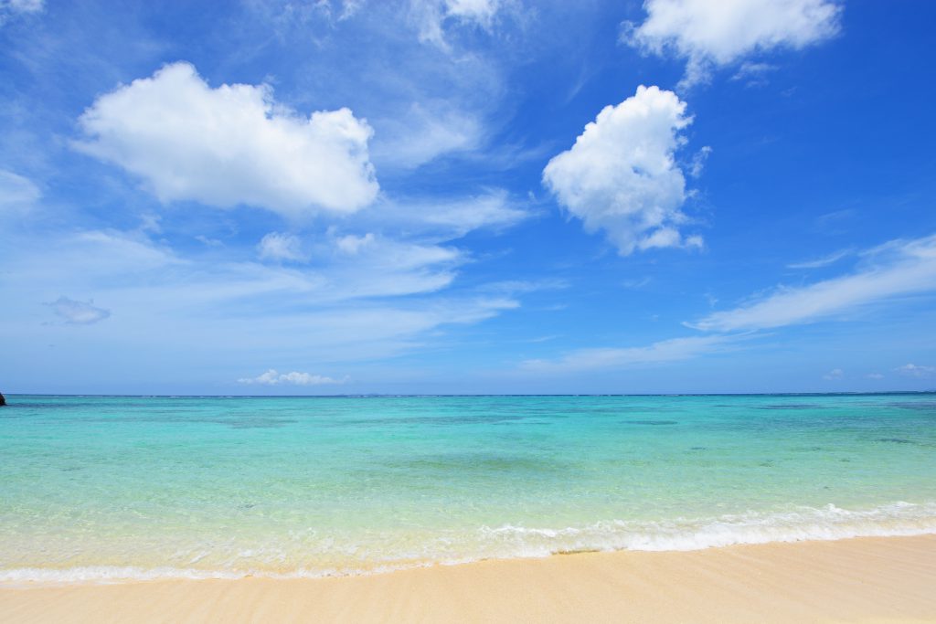 綺麗な海と空